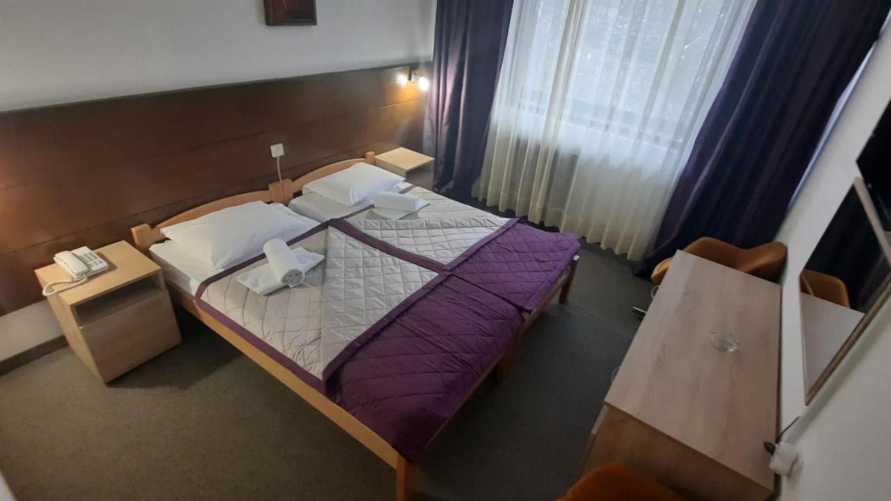 Hotel Moravica Soko Banja Phòng bức ảnh